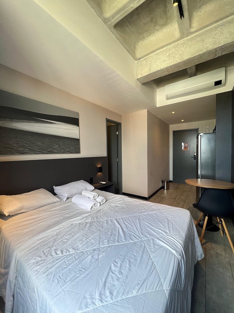 Flat Tolive One #812A