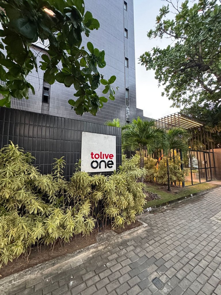 Flat Tolive One #812B